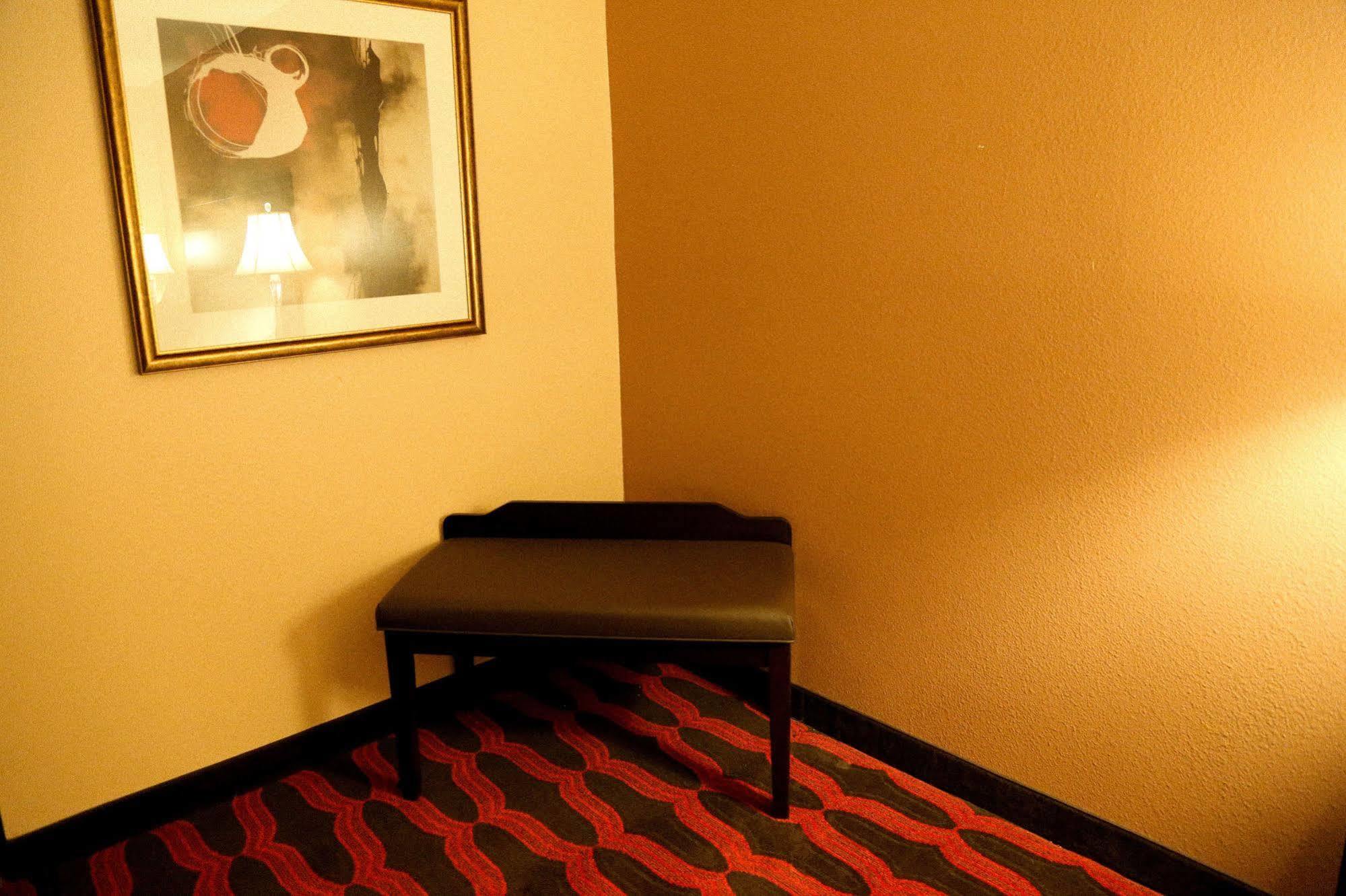Americas Best Value Inn&Suites-Forest Grove/Hillsboro Extérieur photo